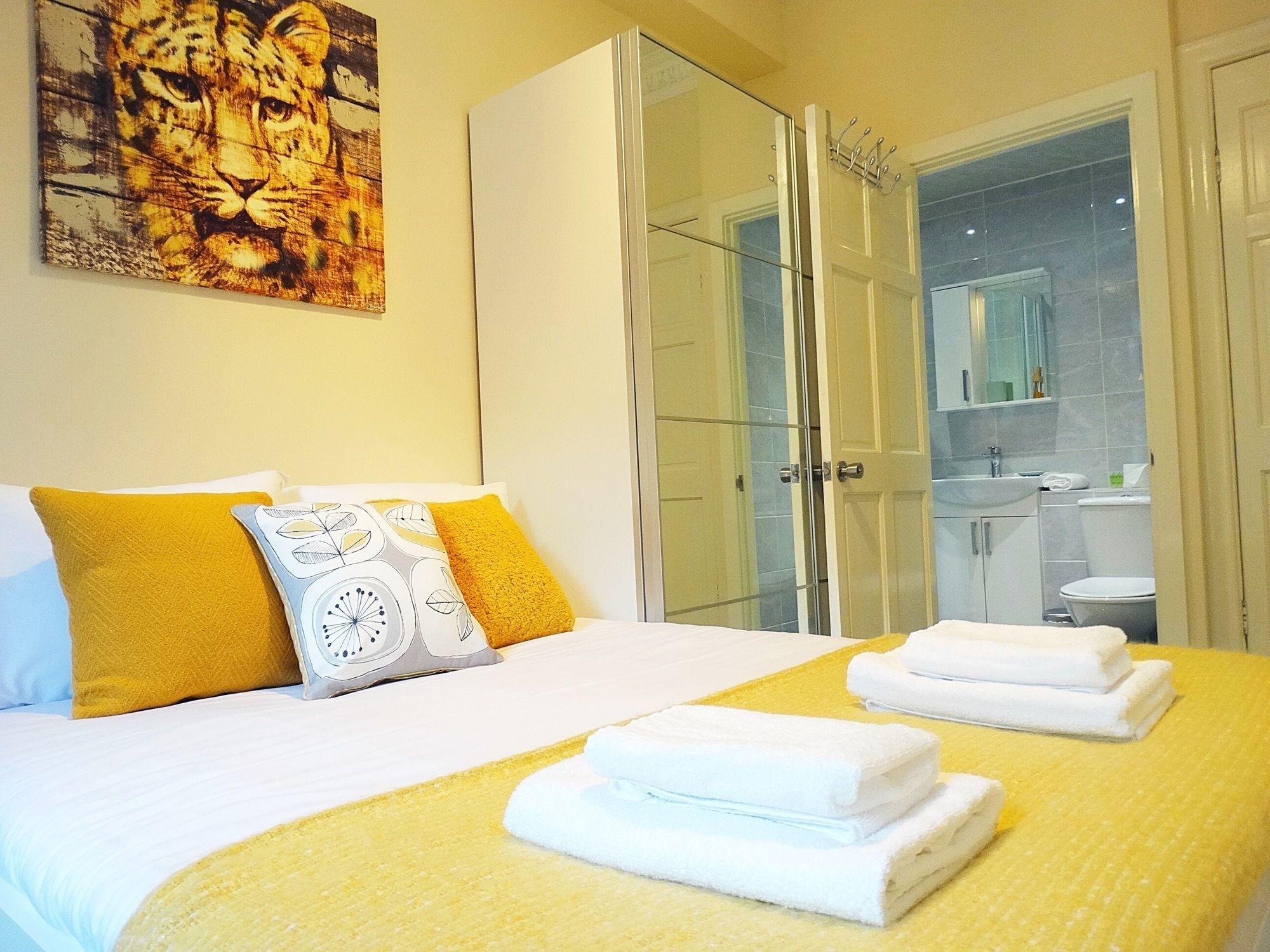 Cdp Apartments - Kelvinhall Glasgow Ngoại thất bức ảnh